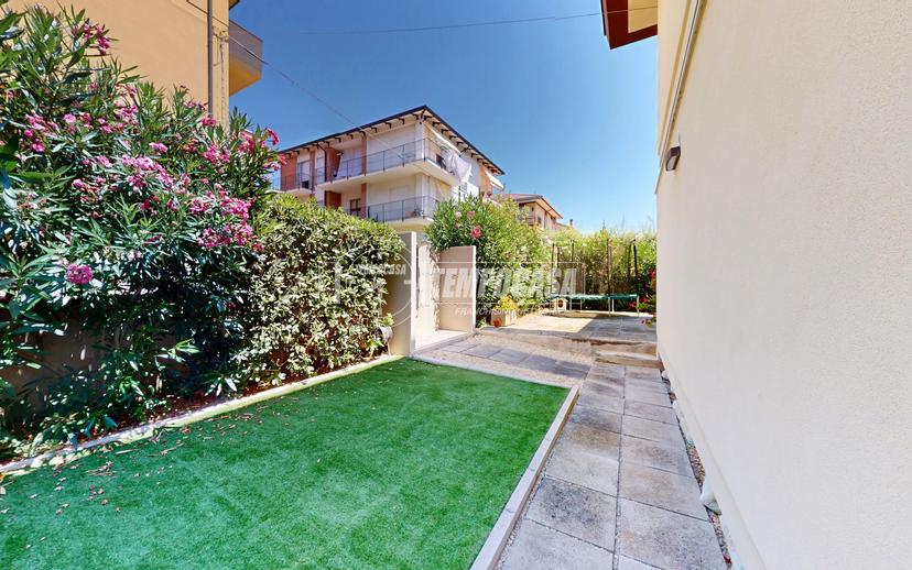 Villa in Via Pietro Minnucci 4, Fermo — foto 2 di 5