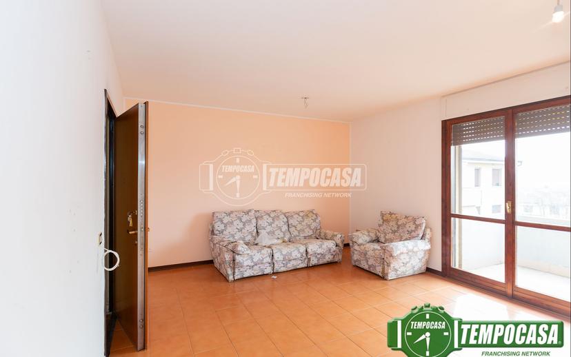 Quadrilocale in Via Don G. Pollarolo, Sant'Angelo Lodigiano — foto 3 di 5