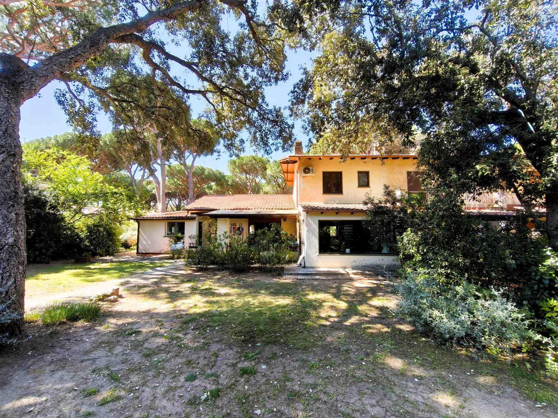 Villa bifamiliare, Castiglione della Pescaia
