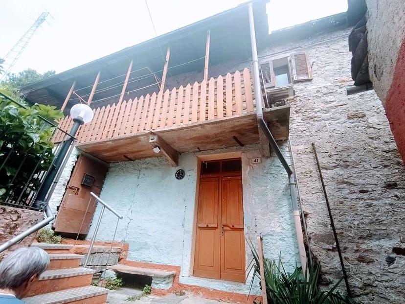 Casa indipendente in Via Savoia, Villadossola — foto 3 di 5