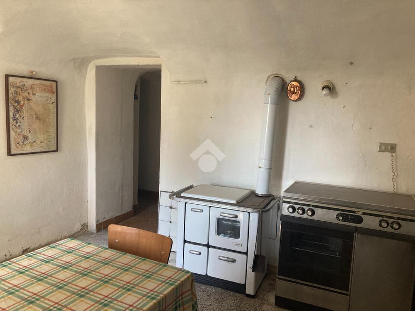 Casa indipendente in Frazione Zina 58, Strona — foto 5 di 5