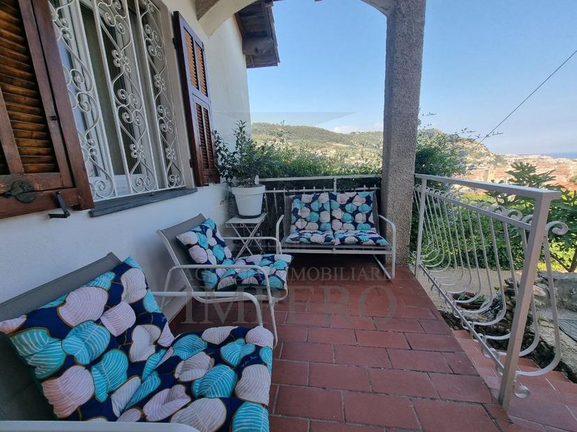 Casa indipendente in Via Daffra 16, Ventimiglia — foto 3 di 5