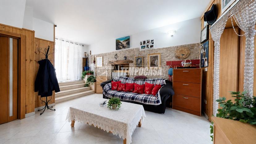 Bilocale, Acquaviva delle Fonti — foto 2 di 5