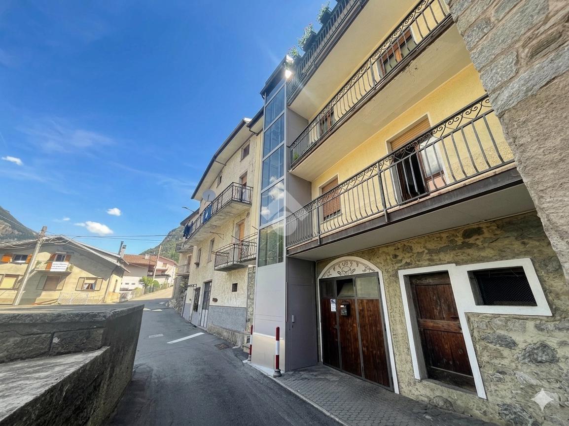Trilocale in Via Frontale 28, Sondalo