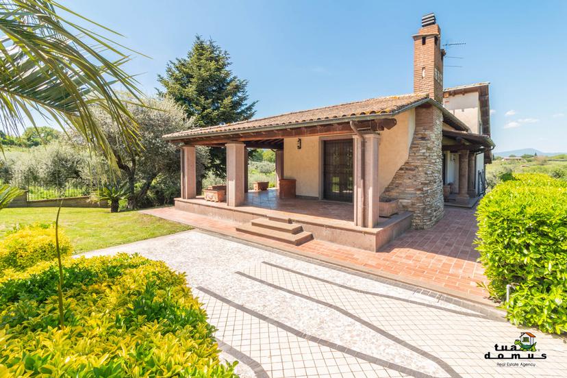 Villa in Via Santa Maria 14, Monterosi