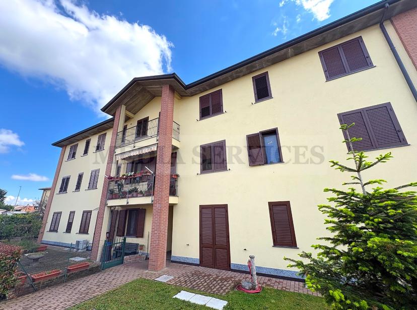 Trilocale in Via Gioacchino Rossini N° 5, Gropello Cairoli — foto 2 di 5