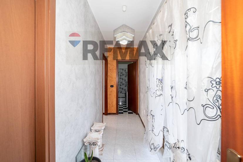 Quadrilocale in Via Capitano Navarria 19, San Pietro Clarenza — foto 4 di 5