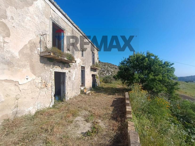 Rustico in Contrada Pizzo Priolo Snc, Favara — foto 4 di 5