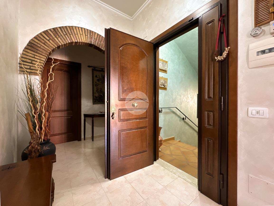 Villa in Via Lorenzo Sebastiani, Frascati