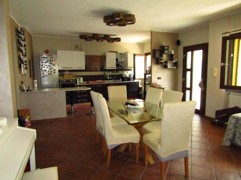 Villa a schiera in Via San Grato 13, Corio — foto 2 di 5