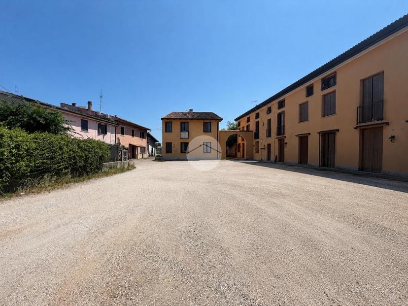 Trilocale in Località Turchetti 9, Valeggio sul Mincio — foto 4 di 5