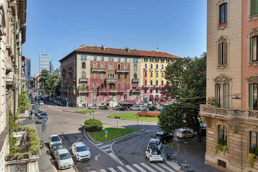 Appartamento in Foro Buonaparte, Milano