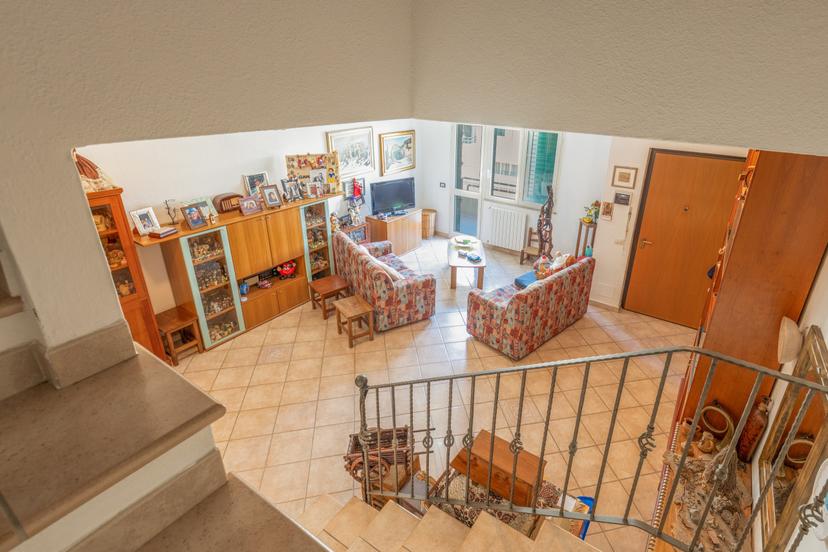 Villa a schiera in Via Gina Manconi, Nuoro — foto 5 di 5