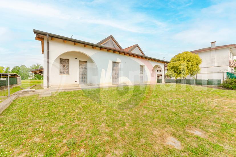 Villa bifamiliare in Via Vittorio Veneto, Vigodarzere — foto 3 di 5