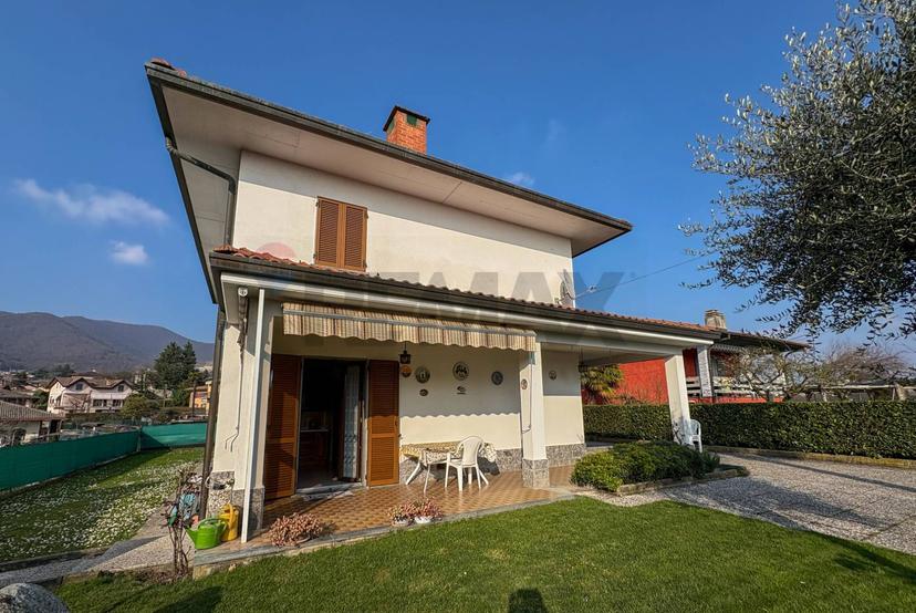 Villa in Via Logaccio 16, Saltrio — foto 3 di 5