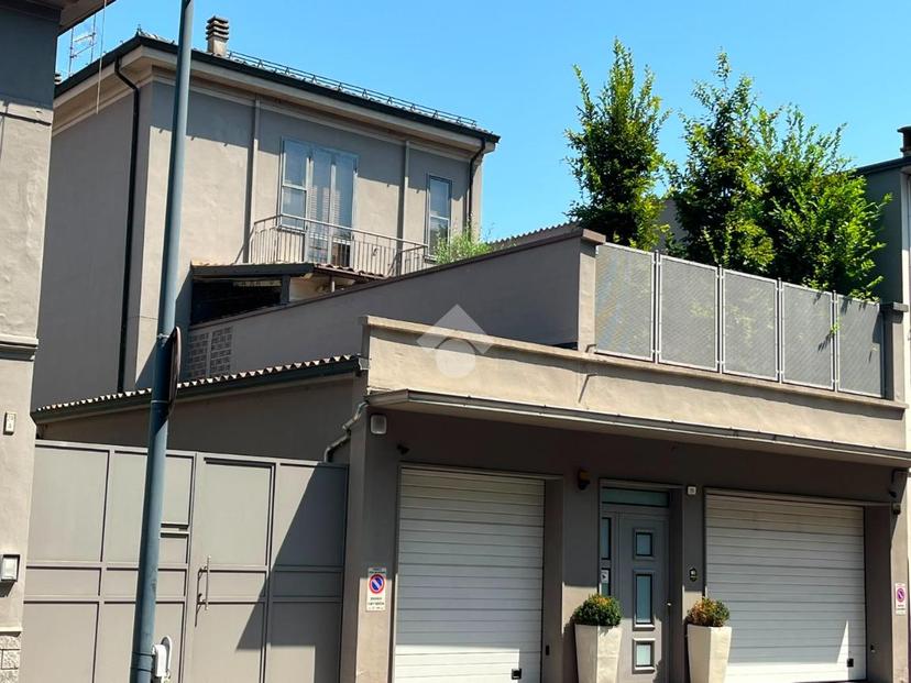 Villa in Viale Amendola, Castel San Giovanni — foto 2 di 5
