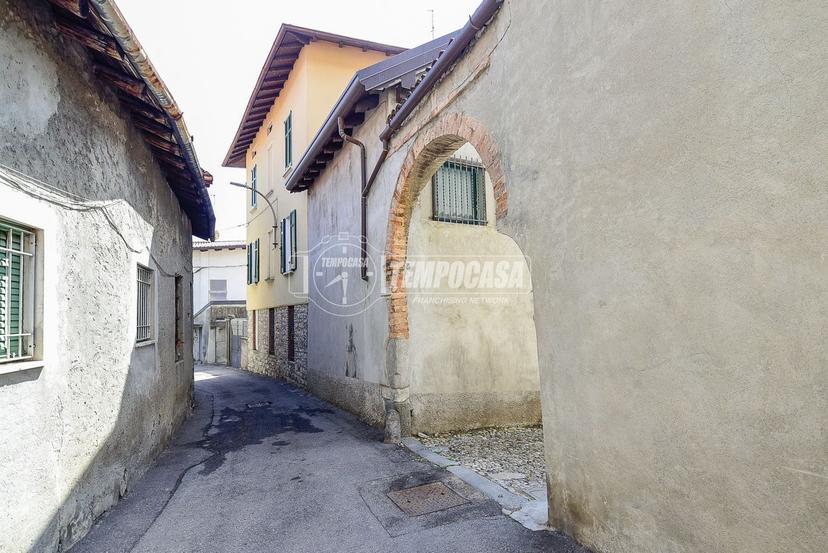 Monolocale in Via IV Novembre 29, Albese con Cassano — foto 5 di 5