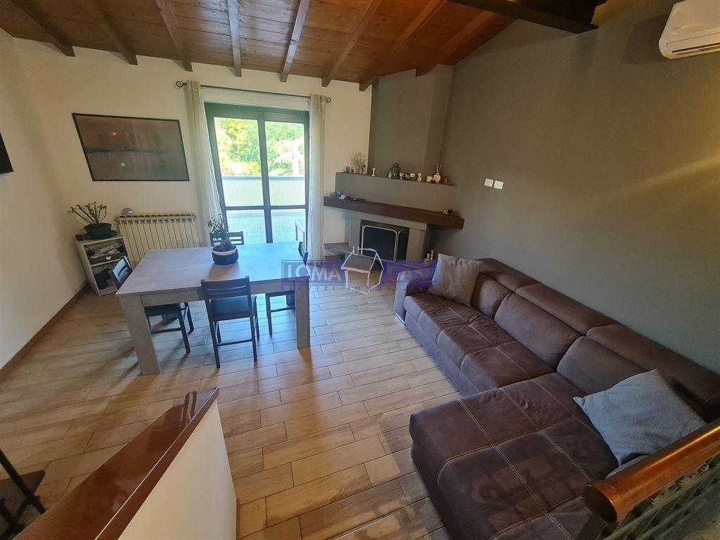 Terratetto plurifamiliare in Via Lecco 6, Lomagna