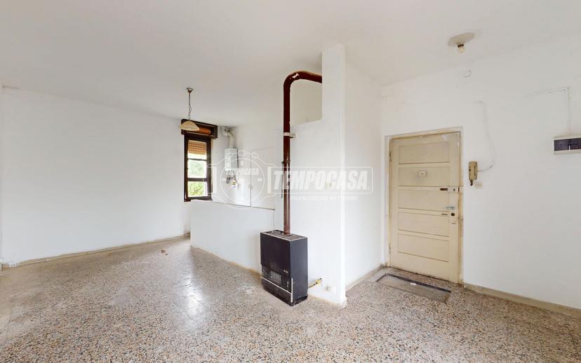 Trilocale in Via Giovanni Pascoli 8, Carate Brianza — foto 4 di 5