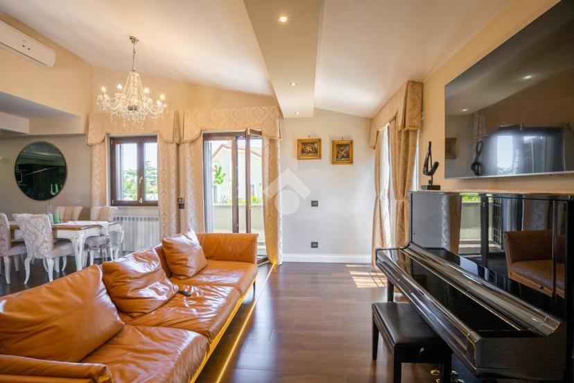 Villa in Via dell'Olio 1, Formello — foto 3 di 5