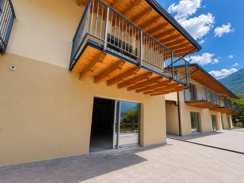 Villa in Via Valurbes, Zone — foto 4 di 5