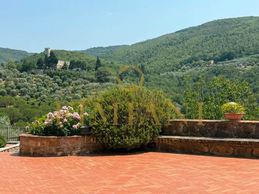 Casa colonica in Via Alta di Legri, Calenzano — foto 5 di 5