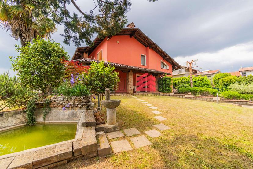 Villa unifamiliare in Via Umberto  12, Mezzomerico — foto 5 di 5