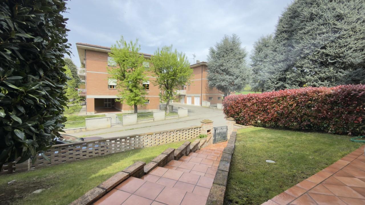 Villa plurifamiliare in Via Leopardi 20, Castelvetro di Modena