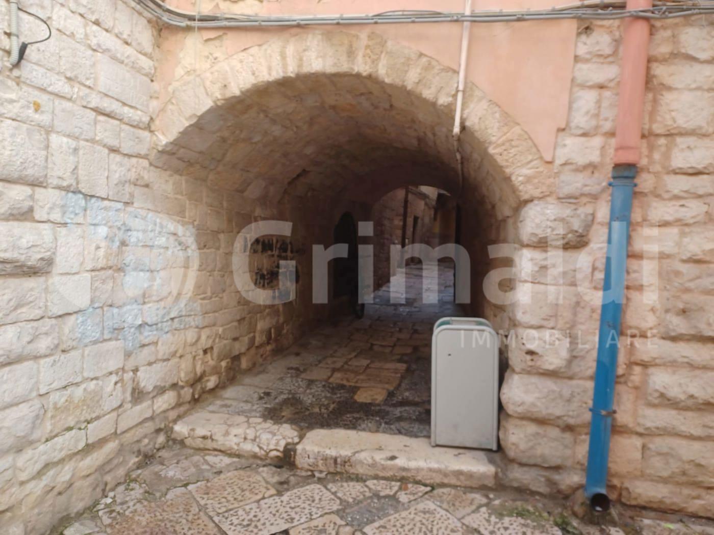 Terratetto unifamiliare in Via Rodunto 42, Trani