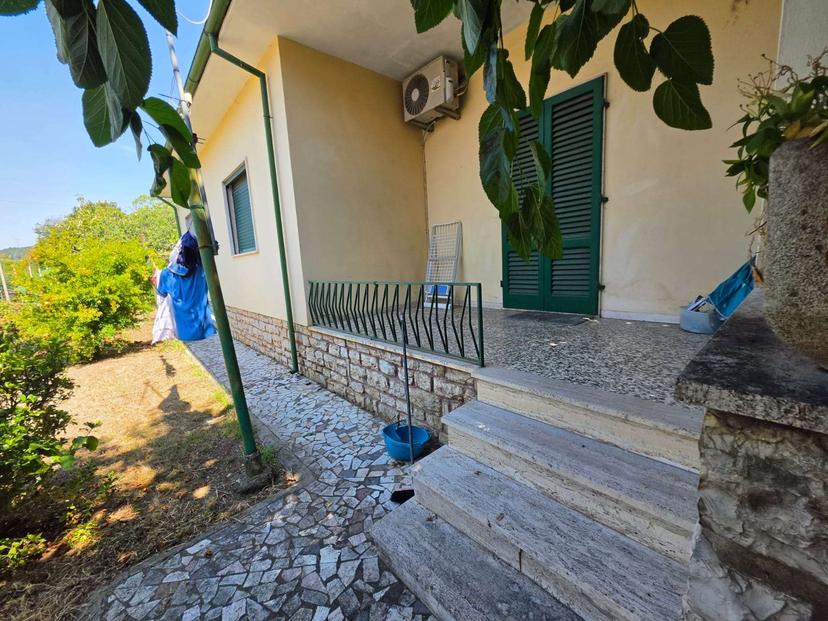 Casa indipendente in Via Trento, Seravezza — foto 4 di 5