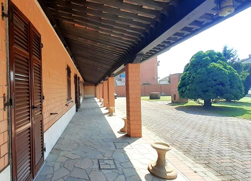 Casa indipendente in Via Roma  85, Casal Cermelli — foto 2 di 5