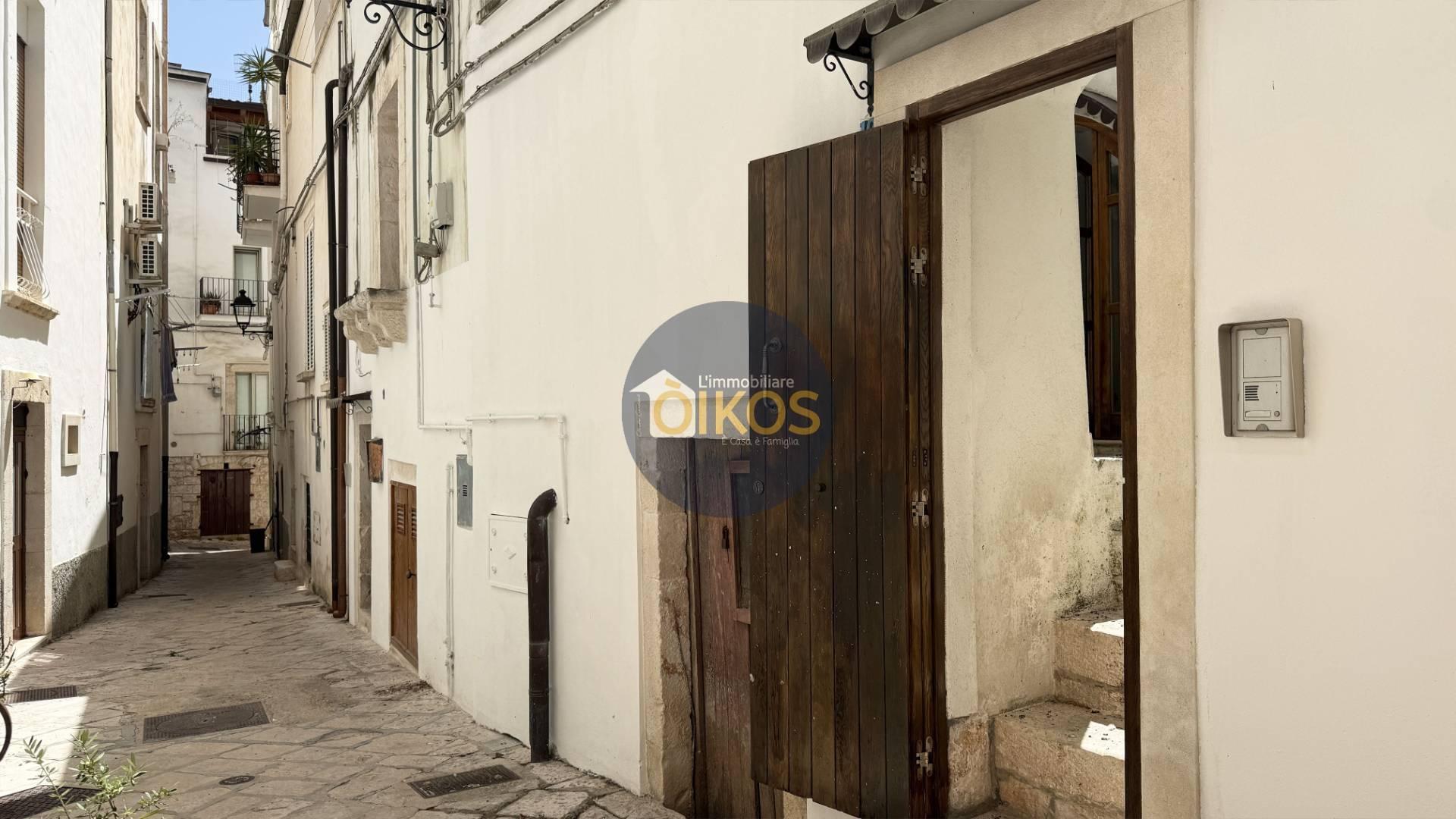Casa indipendente in Via Don Giovanni Bosco 7-19, Castellana Grotte