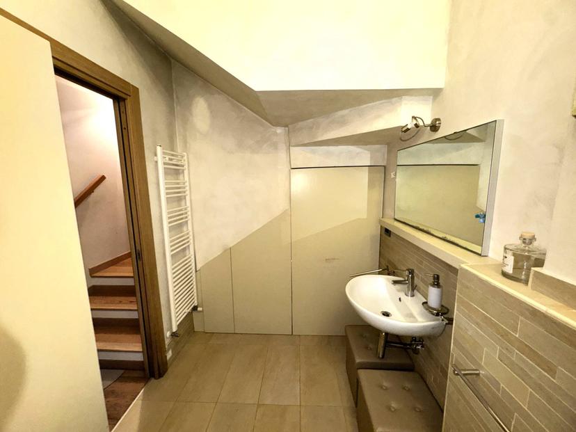 Casa indipendente in P.Zza Gaslini Snc, Porto San Giorgio