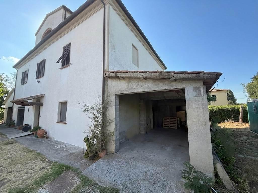Casa colonica, Rosignano Marittimo