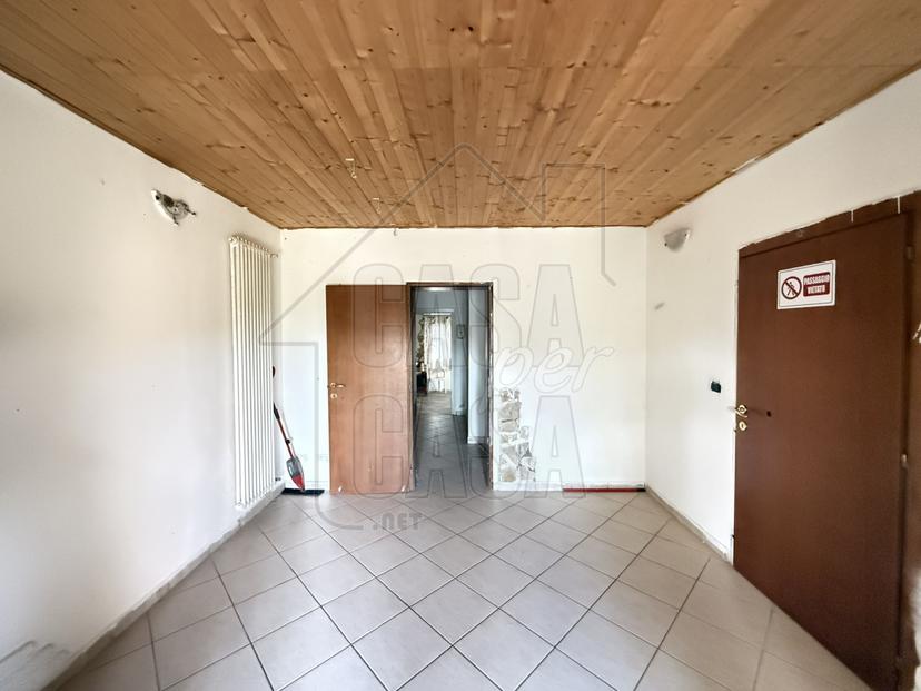 Casa indipendente in Via Garzaretta, Borgo Veneto — foto 2 di 5