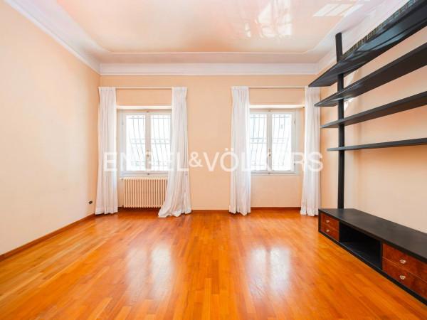 Appartamento in Via Ciro Menotti, Firenze