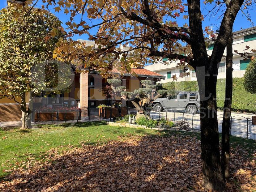 Villa in Via Andretto Attilio 4, Sandrigo — foto 2 di 5
