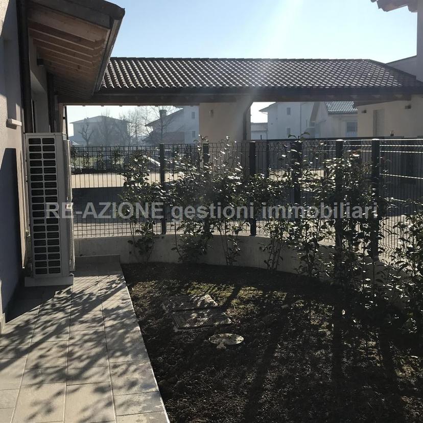 Terratetto plurifamiliare in Via Monte Grappa 5, Costabissara — foto 3 di 5