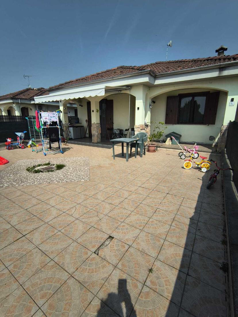 Casa indipendente in Strada Benne 4g, Crescentino — foto 2 di 5