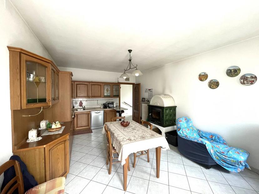 Casa indipendente in Corneliano d'Alba, Corneliano d'Alba — foto 3 di 5