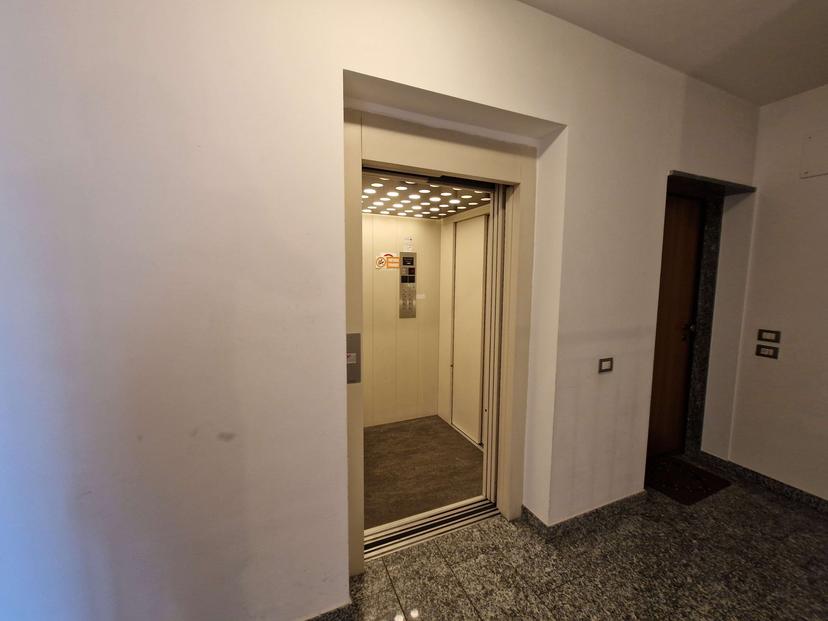 Quadrilocale in Via Sempione, Lomazzo — foto 3 di 5