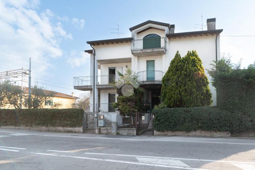 Villa in Via Sant'Eurosia, Villafranca di Verona — foto 4 di 5