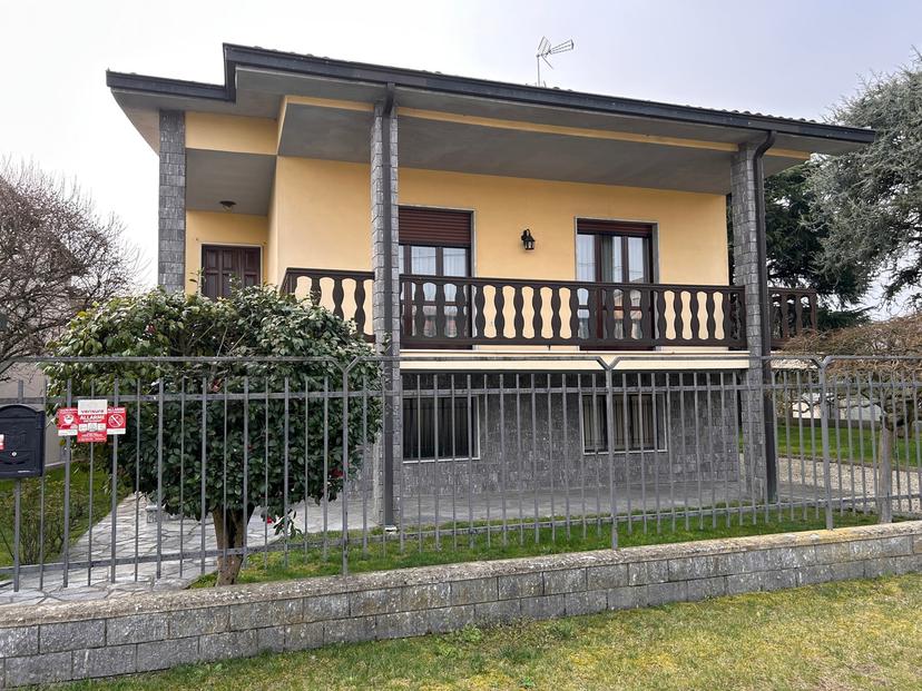Villa in Borgo San Siro  23, Garlasco — foto 4 di 5