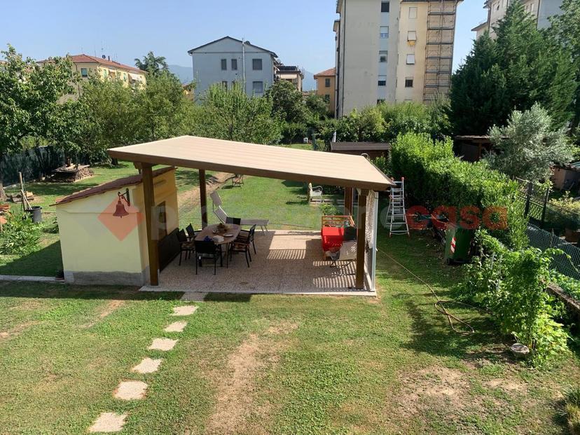 Villa bifamiliare in Via di Boboli 12, Lucca