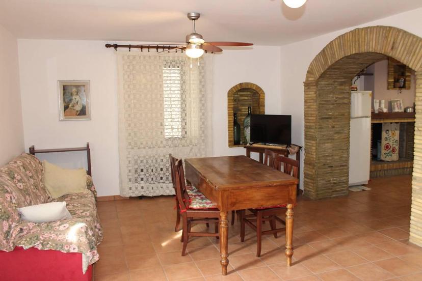 Casa indipendente in Regina Margherita 52, Montenero di Bisaccia — foto 3 di 5