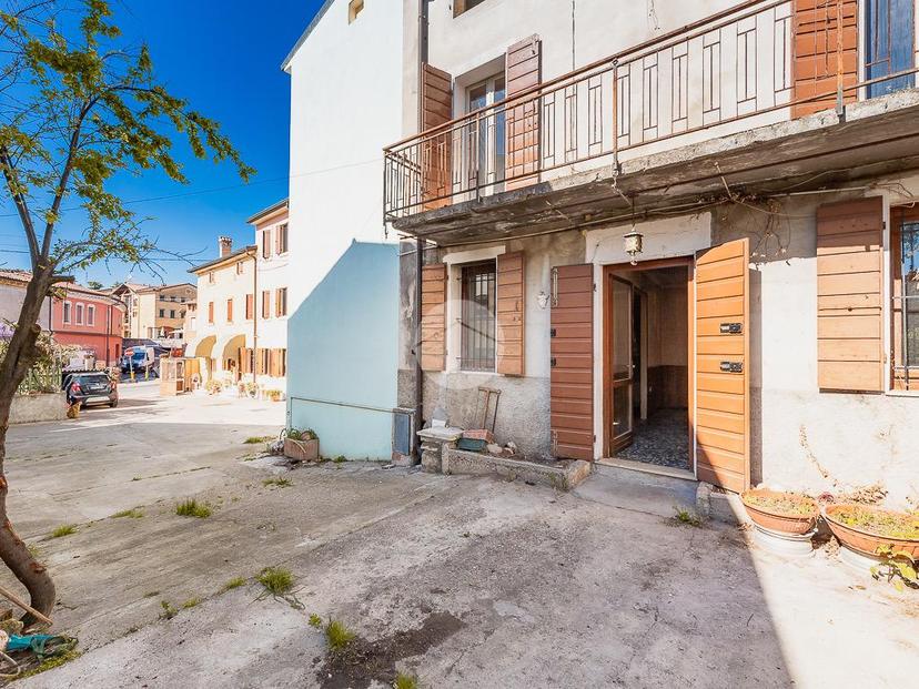 Casa indipendente in Piazza Marconi 7, Sommacampagna — foto 3 di 5