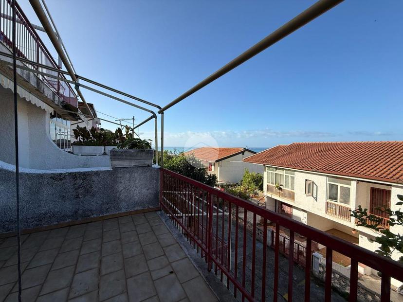 Appartamento in Viale Paradiso 11, Falconara Albanese — foto 3 di 5