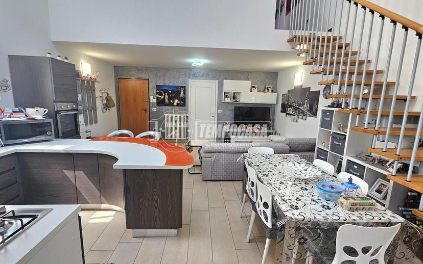 Trilocale in Via Emilia Interna 102, Castel Bolognese — foto 2 di 5