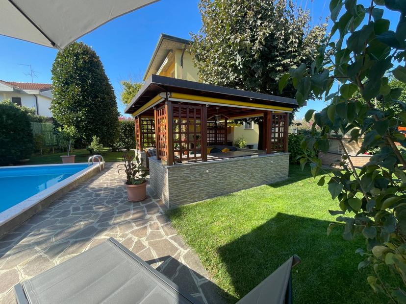 Villa in Via Gorizia, Brembate — foto 4 di 5