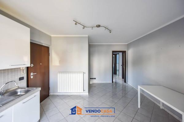 Trilocale in Via Alessandro Volta 27, Settimo Torinese — foto 3 di 5